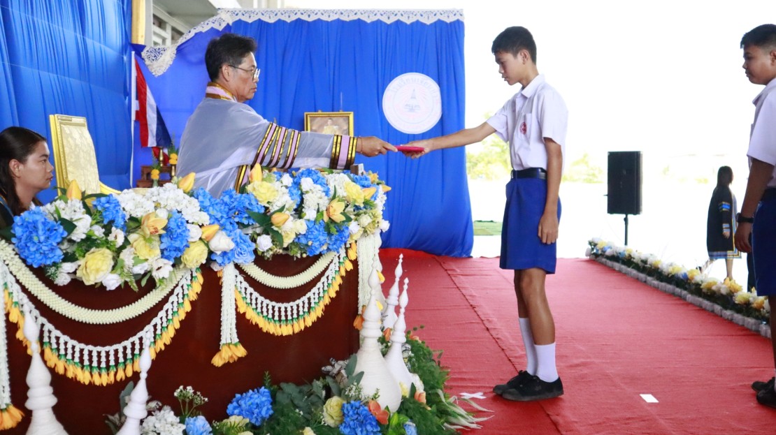 กิจกรรมมอบประกาศนียบัตรแก่ผู้สำเร็จการศึกษา   ระดับชั้นประถมศึกษาปีที่6  ปีการศึกษา 2567